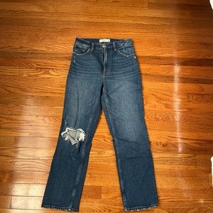 Abercrombie Ankle Straight Ultra High Rise